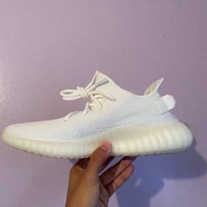 Cream Yeezy 350